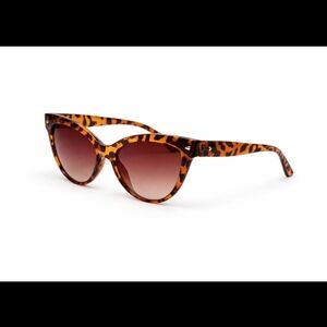 Stylish Leopard Print Sunglasses